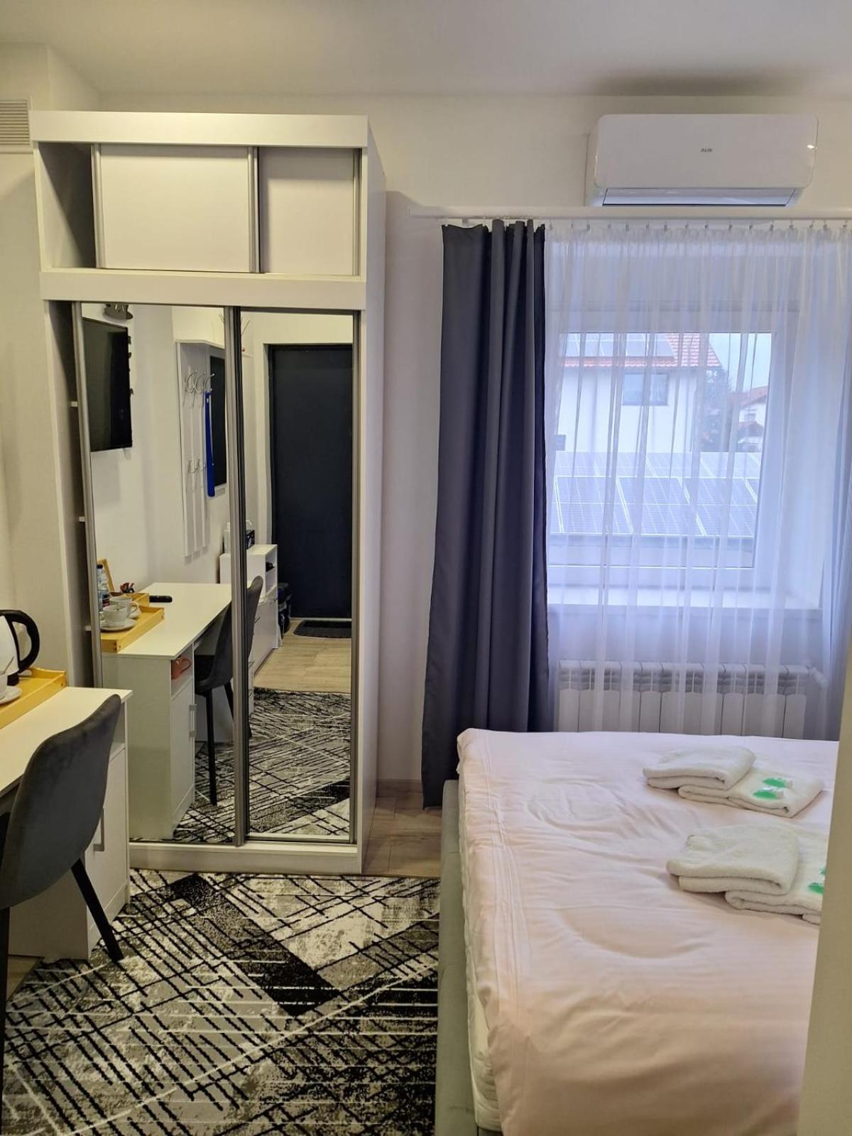 Comfort Stay, Ev, Parking 博莱斯瓦维茨 外观 照片