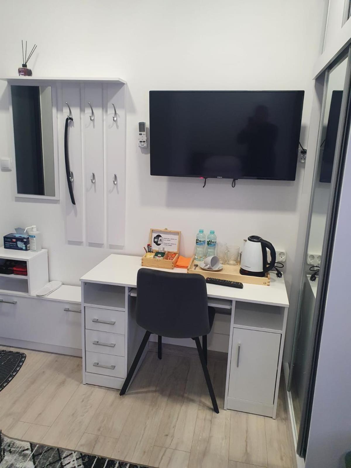 Comfort Stay, Ev, Parking 博莱斯瓦维茨 外观 照片