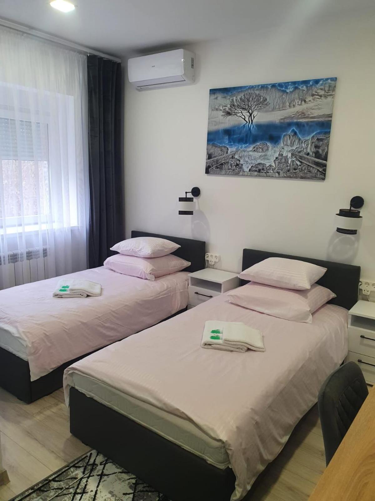 Comfort Stay, Ev, Parking 博莱斯瓦维茨 外观 照片