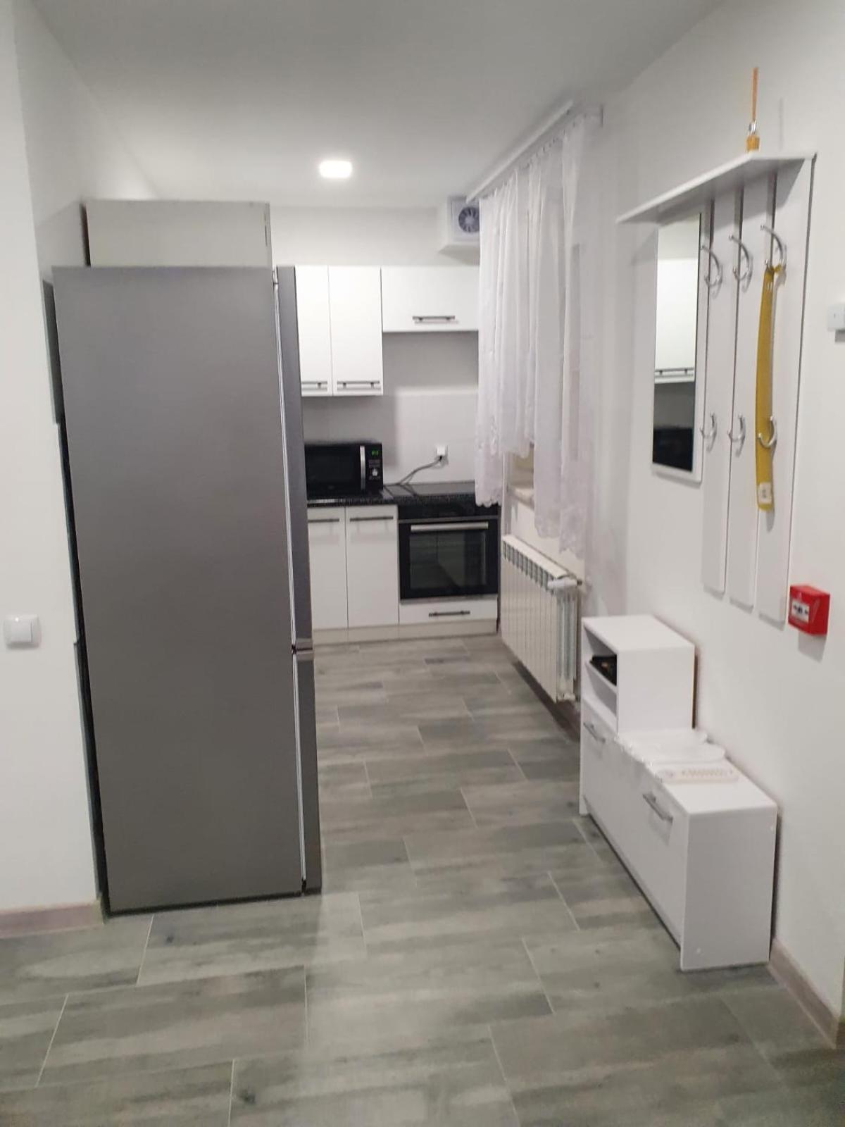 Comfort Stay, Ev, Parking 博莱斯瓦维茨 外观 照片