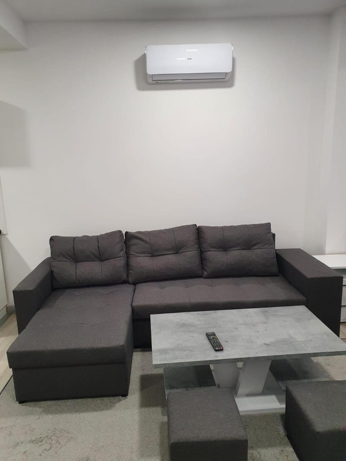 Comfort Stay, Ev, Parking 博莱斯瓦维茨 外观 照片