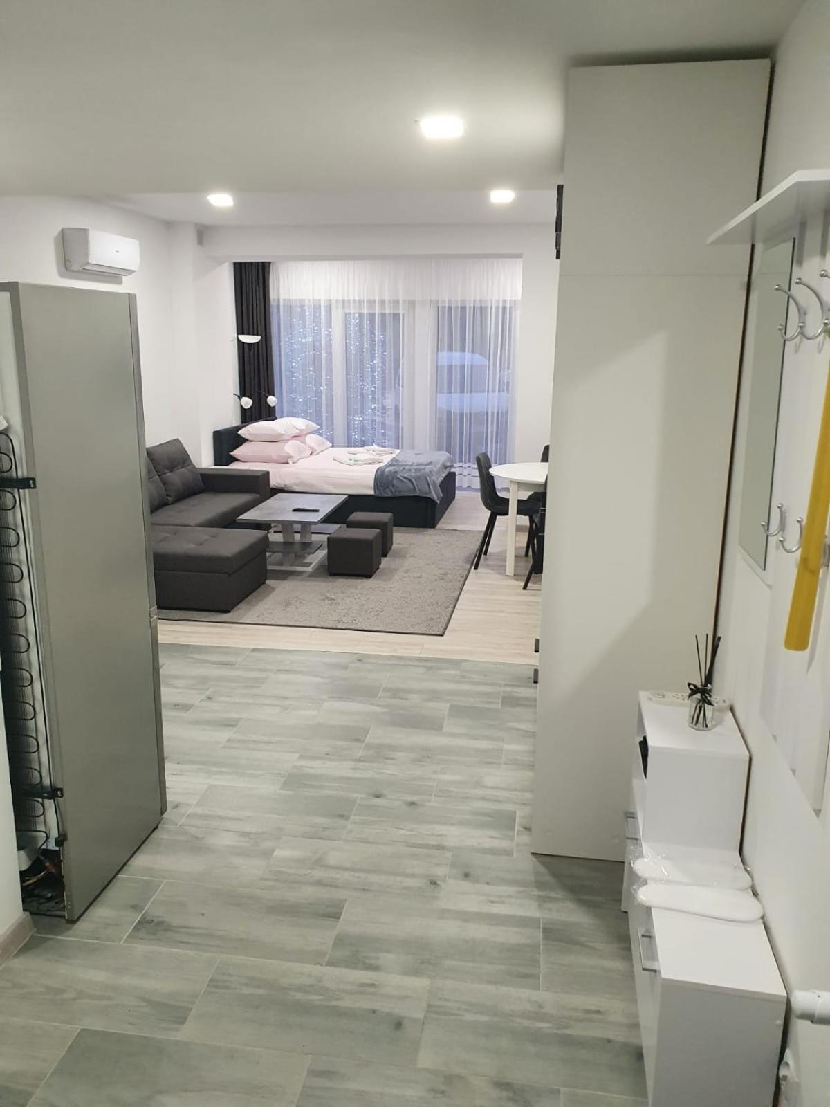 Comfort Stay, Ev, Parking 博莱斯瓦维茨 外观 照片