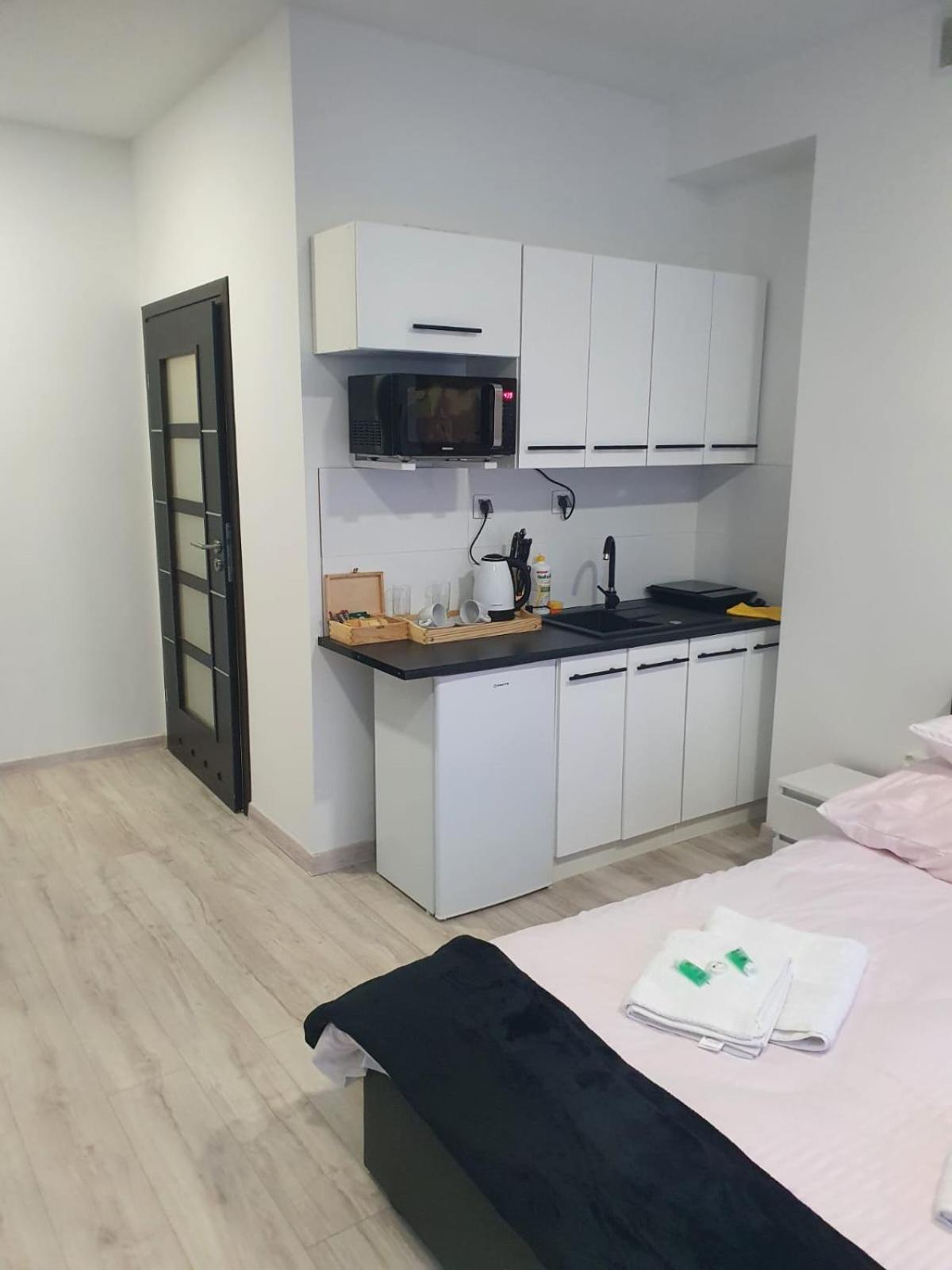 Comfort Stay, Ev, Parking 博莱斯瓦维茨 外观 照片