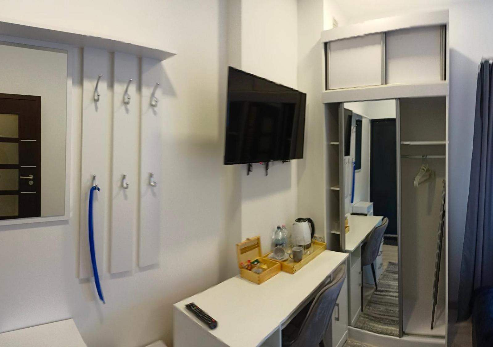 Comfort Stay, Ev, Parking 博莱斯瓦维茨 外观 照片